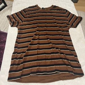 Basic brown and black striped T-shirt